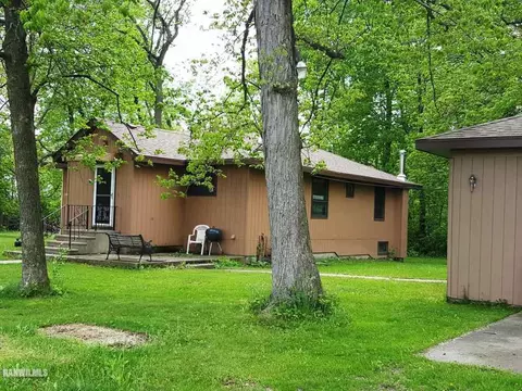 18000 Rock Grove Rd, Davis, IL 61019 photo 2