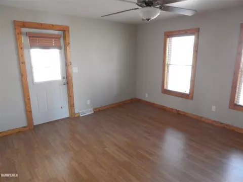 214 S Jackson St, Mount Carroll, IL 61053 photo 7