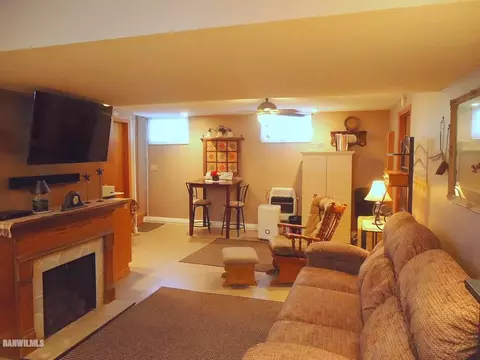 1983 W Becker School Rd, Freeport, IL 61032 photo 16