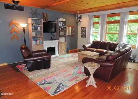 12787 N Davis Rd, Davis, IL 61019 photo 4