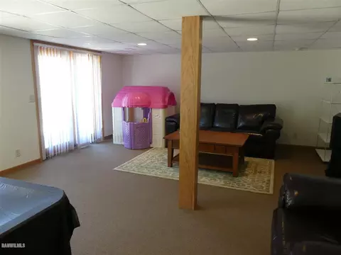 19-23 Hidden Valley Dr, Lanark, IL 61046 photo 15