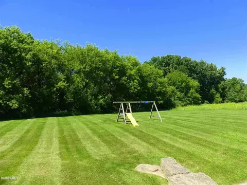 19-23 Hidden Valley Dr, Lanark, IL 61046 photo 19