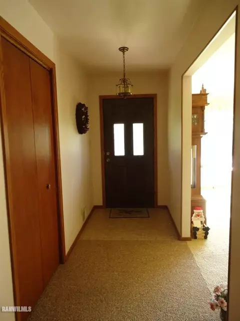 2732 Deer Path Trl, Freeport, IL 61032 photo 14
