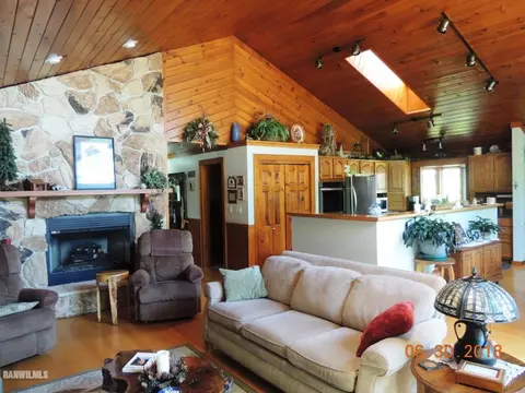 26 Delburne Dr, Lake Summerset, IL 61019 photo 6