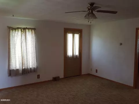 411 N Stanton, Davis, IL 61019 photo 13
