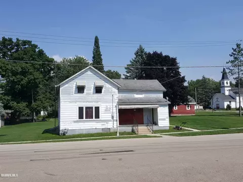411 N Stanton, Davis, IL 61019 photo 1