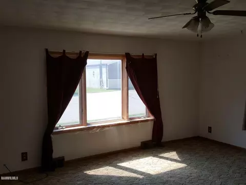 411 N Stanton, Davis, IL 61019 photo 14