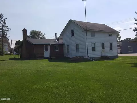 411 N Stanton, Davis, IL 61019 photo 3