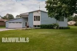 2143 Middle Ct, Freeport, IL 61032 photo 1