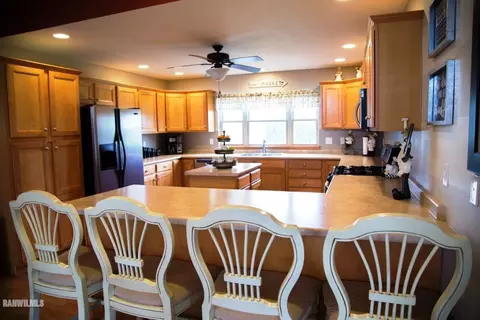 1102 Drexel Ave, Lake Summerset, IL 61019 photo 6