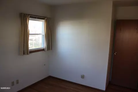 3243 W Knox Dr, Freeport, IL 61032 photo 7