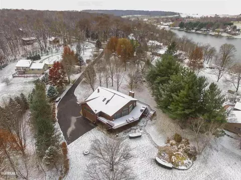 21-24 Forest Hill Dr, Lake Carroll, IL 61032 photo 2