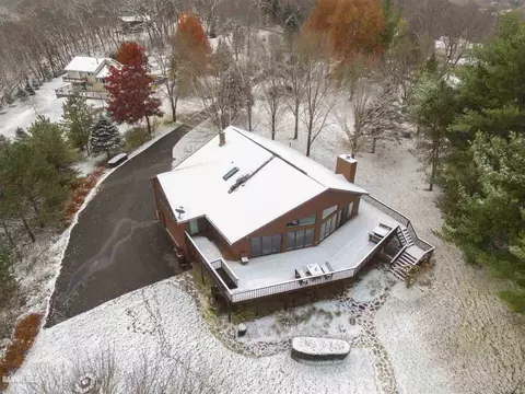 21-24 Forest Hill Dr, Lake Carroll, IL 61032 photo 3