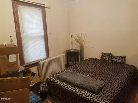 516 W Dewey, Freeport, IL 61032 photo 9