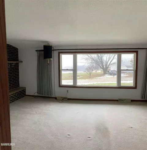 10635 Loop Rd, Savanna, IL 61074 photo 12