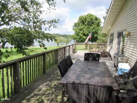 1-67 68 Captains Dr, Lanark, IL 61046 photo 7