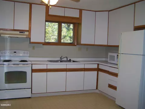 503 Marion, Chadwick, IL 61051 photo 2