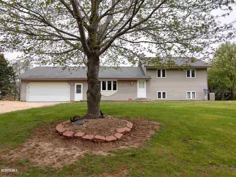 19431 Thomson Rd, Chadwick, IL 61014 photo 1