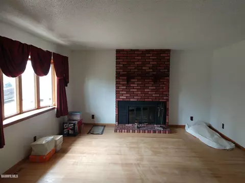 19431 Thomson Rd, Chadwick, IL 61014 photo 3