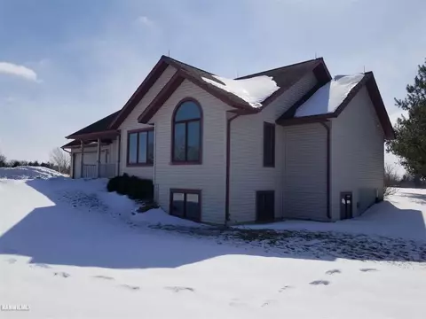 3 A142 General Jackson, Apple River, IL 61001 photo 3