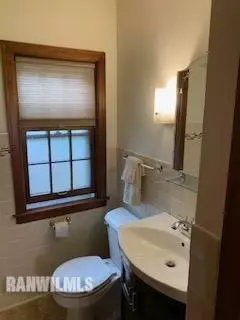 610 Ringold, Freeport, IL 61032 photo 6