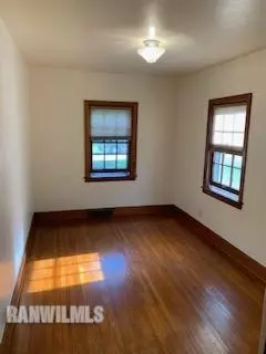 610 Ringold, Freeport, IL 61032 photo 3