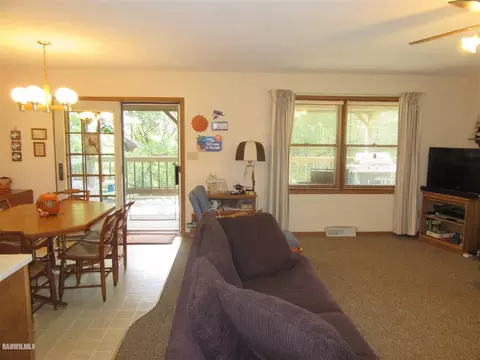 3-472 Heather Ct, Lanark, IL 61046 photo 15