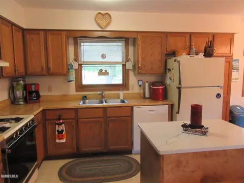 3-472 Heather Ct, Lanark, IL 61046 photo 13
