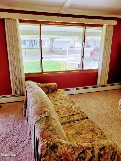 404 Stephen Dr, Lanark, IL 61046 photo 6