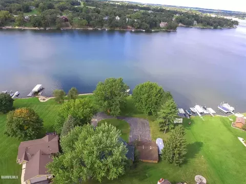 1-65 Captains Dr, Lanark, IL 61046 photo 6