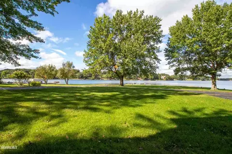 1-65 Captains Dr, Lanark, IL 61046 photo 39
