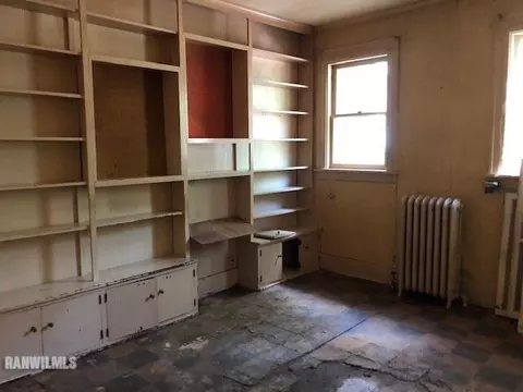 1414 W Stover St, Freeport, IL 61032 photo 13