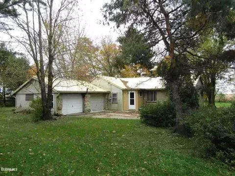 25448 Georgetown Rd, Lanark, IL 61046 photo 2