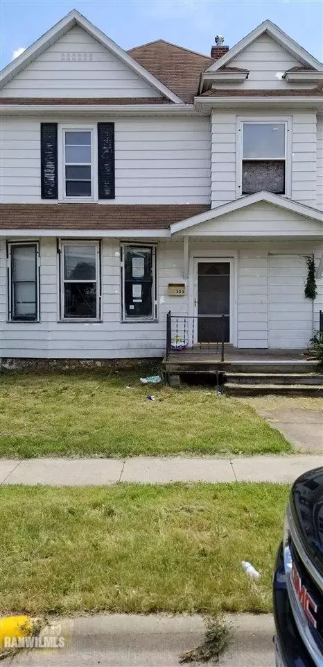 303 W W Spg, Freeport, IL 61036 photo 2