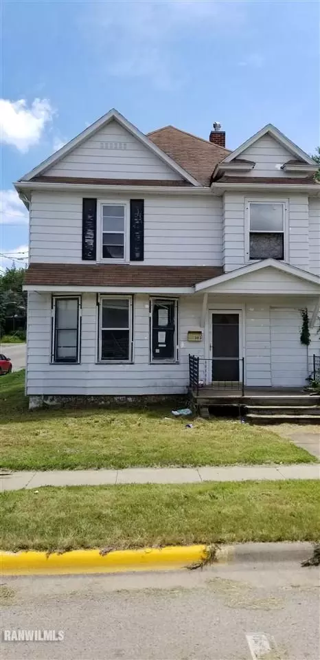303 W W Spg, Freeport, IL 61036 photo 1