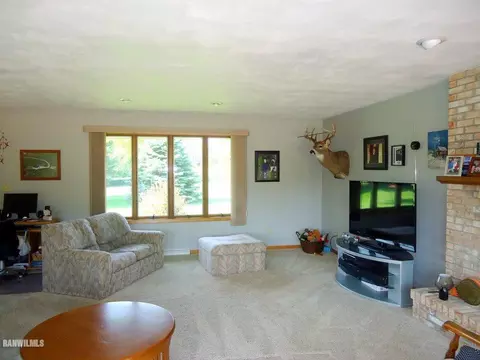 3105 Forest Rd, Freeport, IL 61032 photo 17