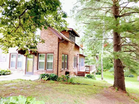 720 S Jackson St, Mount Carroll, IL 61053 photo 11