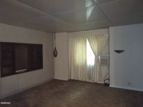116 E Hyde St, Warren, IL 61087 photo 5