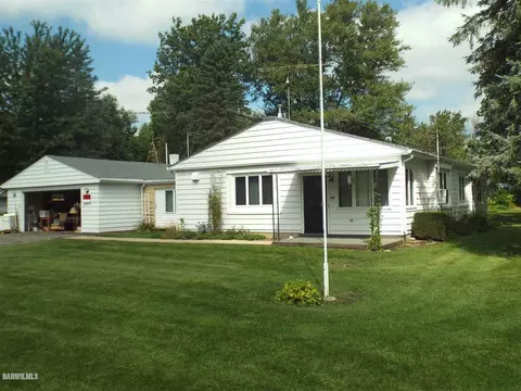 116 E Hyde St, Warren, IL 61087 photo 1