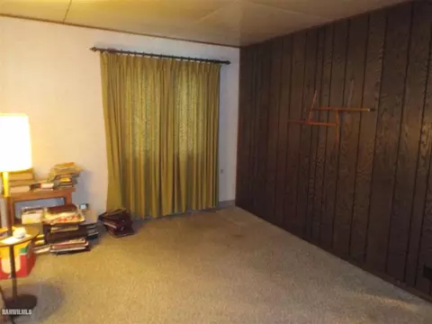 116 E Hyde St, Warren, IL 61087 photo 8