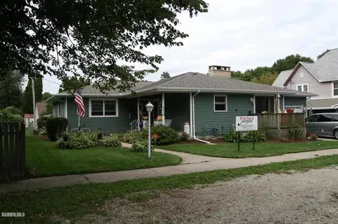 114 E 2nd St, Chadwick, IL 61014 photo 1
