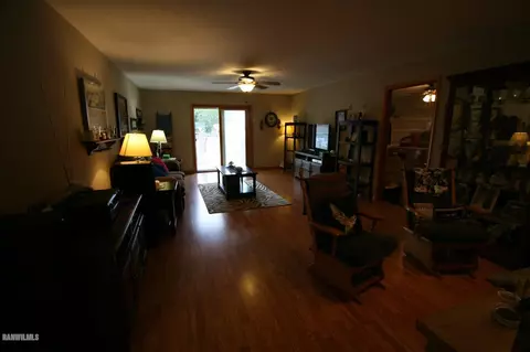 114 E 2nd St, Chadwick, IL 61014 photo 7