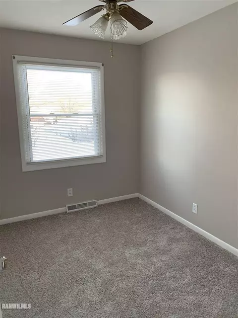 1508 Winter Dr, Freeport, IL 61032 photo 7