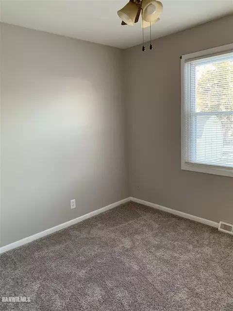 1508 Winter Dr, Freeport, IL 61032 photo 8