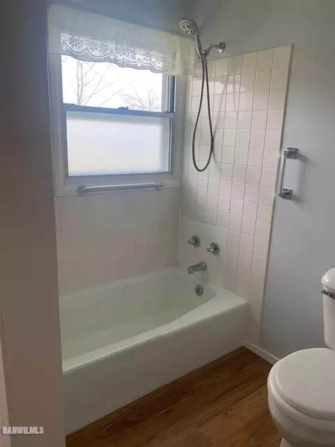 687 Shimer Dr, Freeport, IL 61032 photo 13