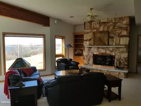 23-60 Broadview Dr, Lanark, IL 61046 photo 25