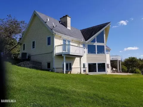 23-60 Broadview Dr, Lanark, IL 61046 photo 2