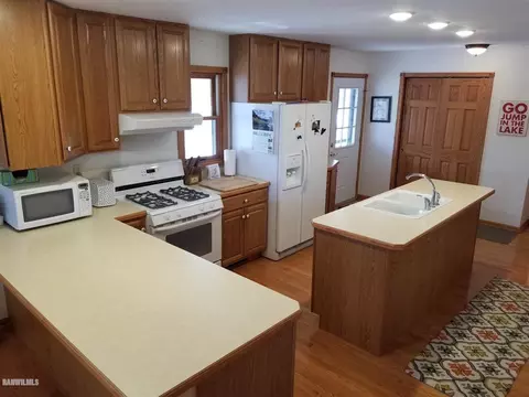 6 A8 Hampton, Apple River, IL 61001 photo 10