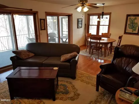 6 A8 Hampton, Apple River, IL 61001 photo 13