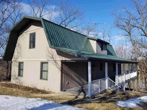 6 A8 Hampton, Apple River, IL 61001 photo 2
